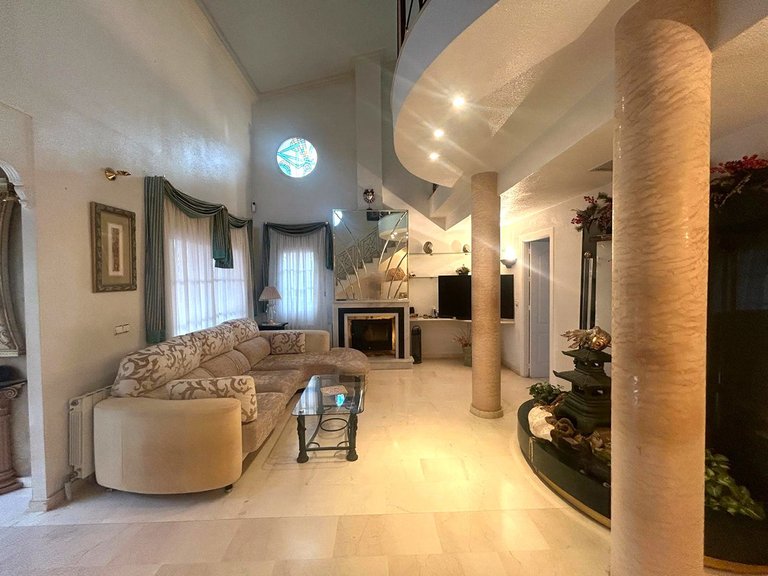 Villa for Sale in Los Balcones,Alicante 12
