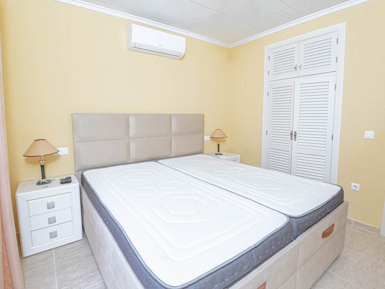 Villa for Sale in Mil Palmeras,Alicante 11