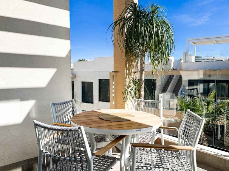 Apartment for Sale in Villamartín,Alicante 2