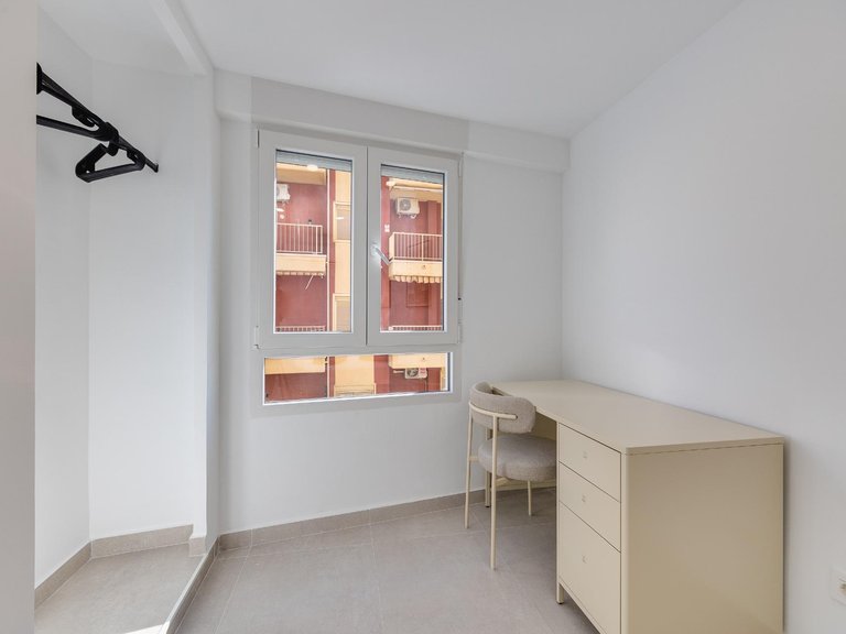 Apartment for Sale in Playa del Acequión,Alicante 23