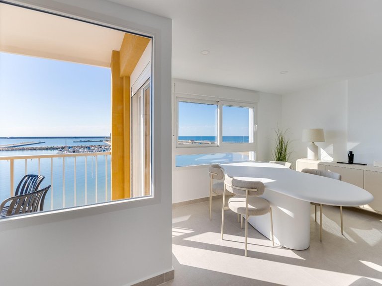 Apartment for Sale in Playa del Acequión,Alicante 4