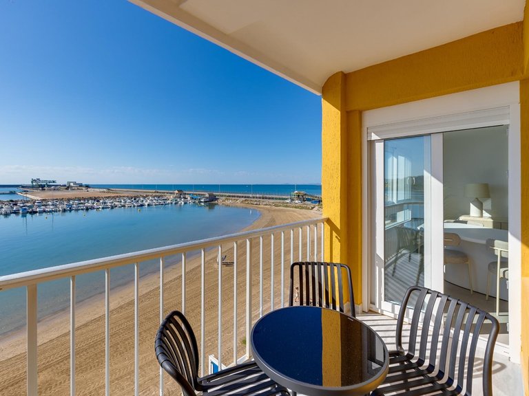 Apartment for Sale in Playa del Acequión,Alicante 2