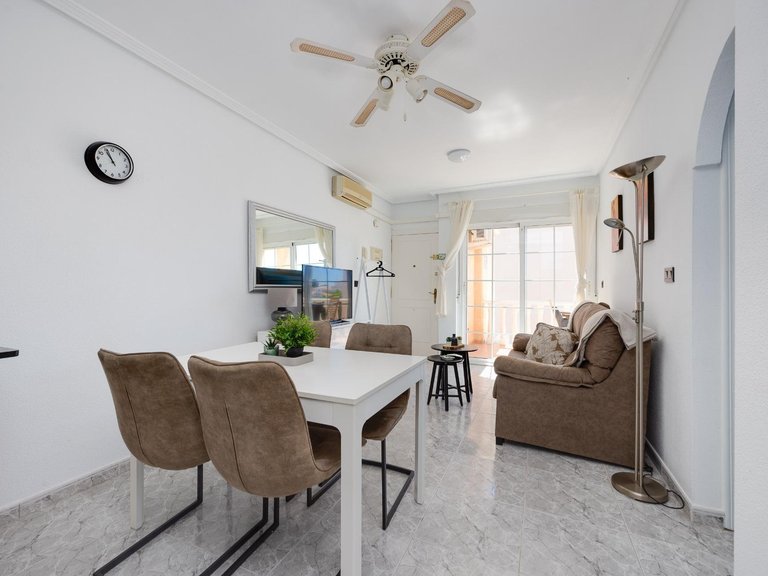 Apartment for Sale in La Zenia,Alicante 9
