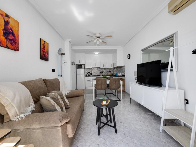Apartment for Sale in La Zenia,Alicante 5
