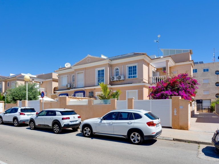 Apartment for Sale in La Zenia,Alicante 31