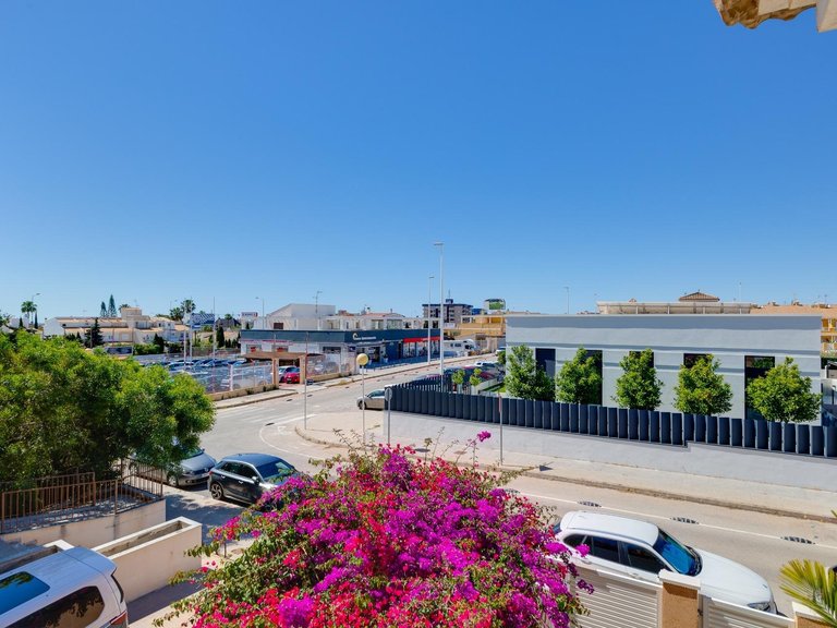 Apartment for Sale in La Zenia,Alicante 28