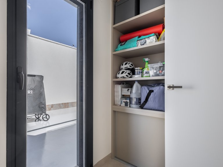 Villa for Sale in Aguas Nuevas,Alicante 31