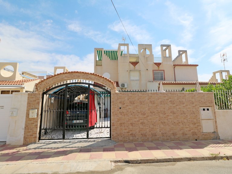 Apartment for Sale in Torreta,Alicante 1