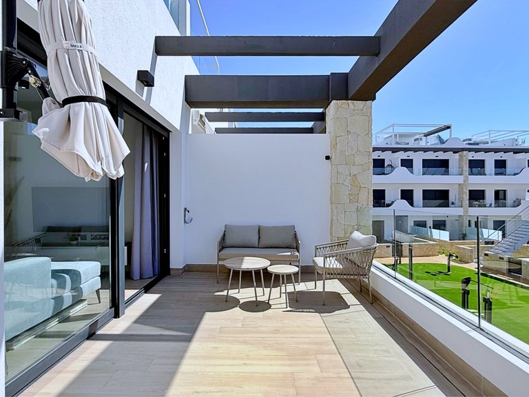 Apartment for Sale in Innova Beach - Punta Prima,Alicante 6