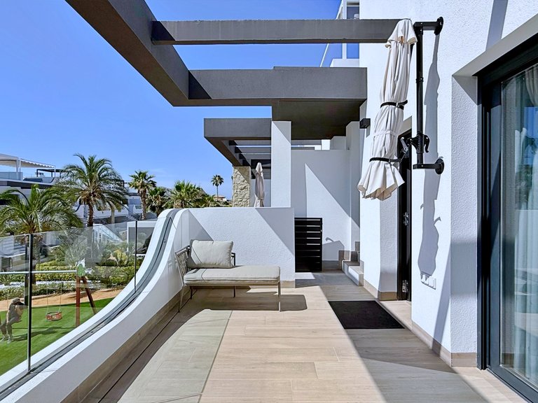 Apartment for Sale in Innova Beach - Punta Prima,Alicante 5