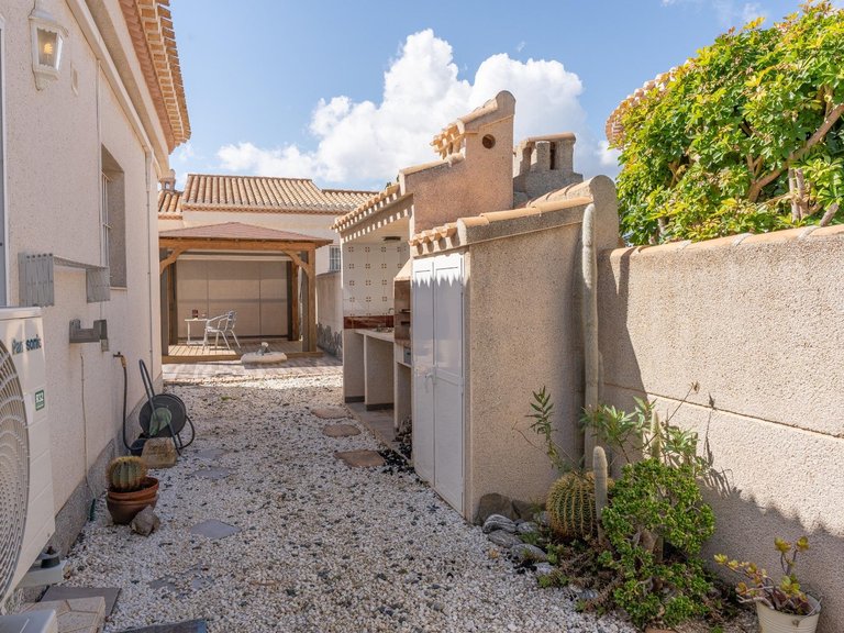 Villa for Sale in Playa Flamenca,Alicante 53