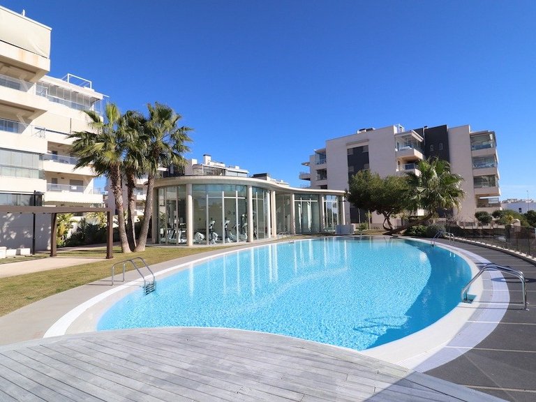 Apartment for Sale in Green Hills - Villamartín,Alicante 1
