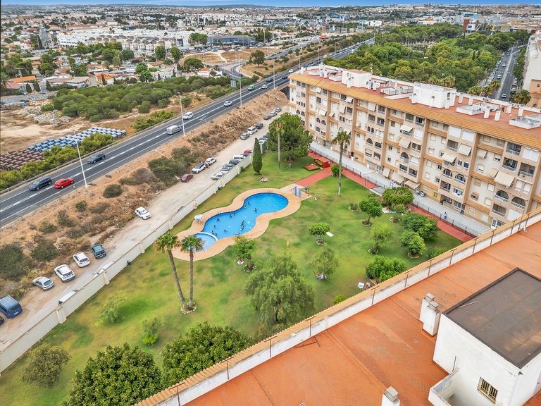 Apartment for Sale in Parque de las Naciones - Torrevieja,Alicante 1