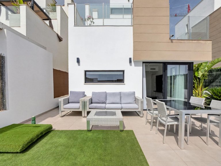 Villa for Sale in El Raso - Guardamar del Segura,Alicante 7