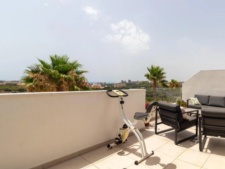 Apartment for Sale in Lomas de Cabo Roig,Alicante 25