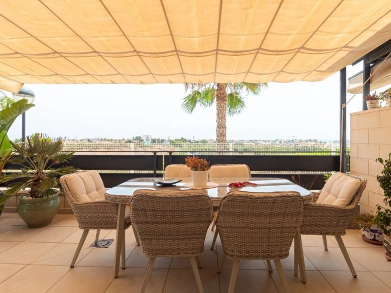 Apartment for Sale in Lomas de Cabo Roig,Alicante 1