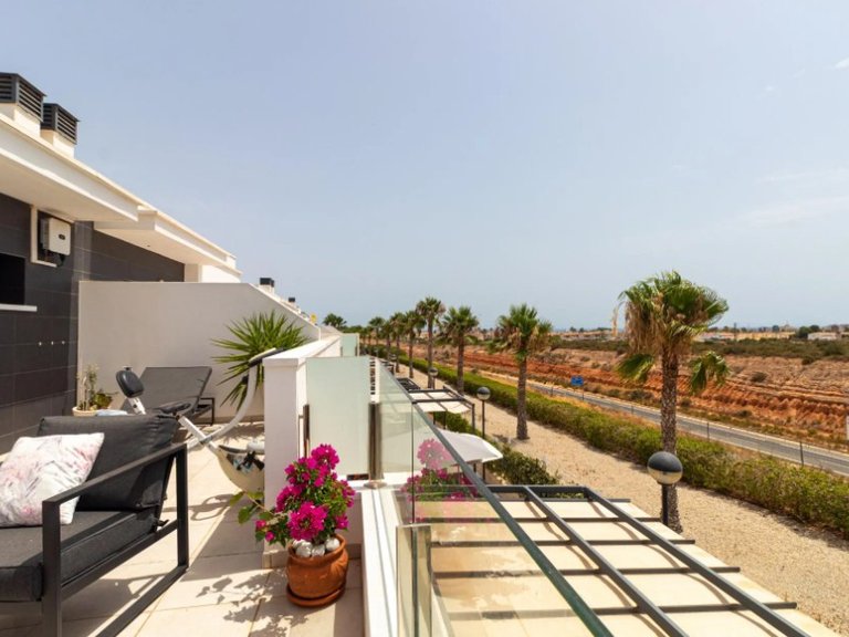 Apartment for Sale in Lomas de Cabo Roig,Alicante 29