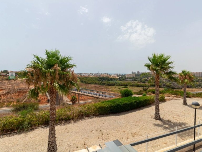 Apartment for Sale in Lomas de Cabo Roig,Alicante 28