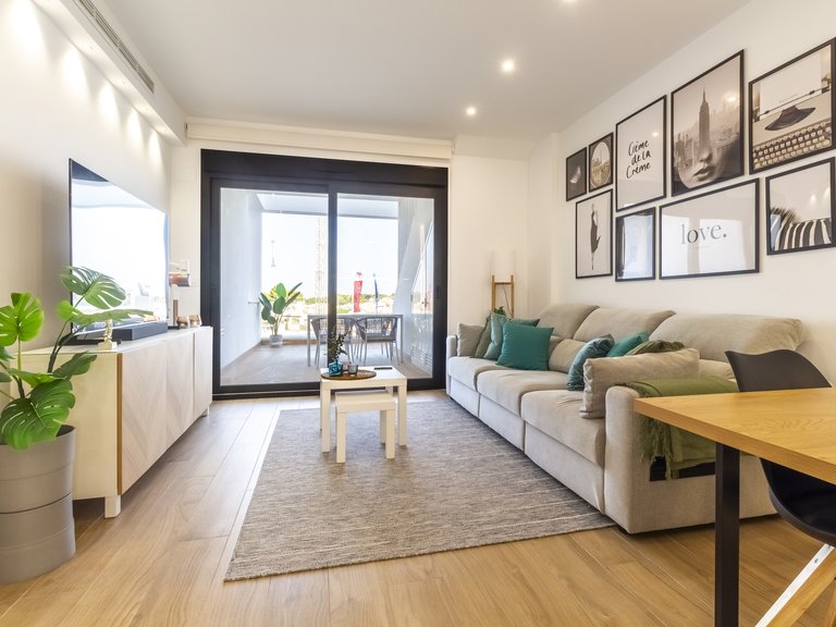 Apartment for Sale in Los Balcones,Alicante 3