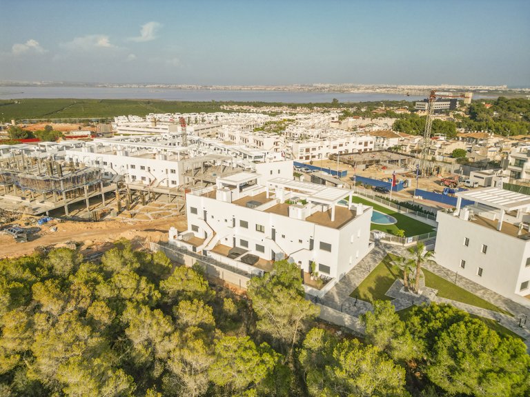 Apartment for Sale in Los Balcones,Alicante 23