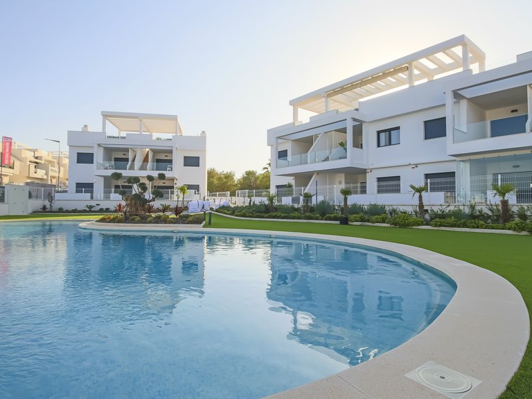 Apartment for Sale in Los Balcones,Alicante 28