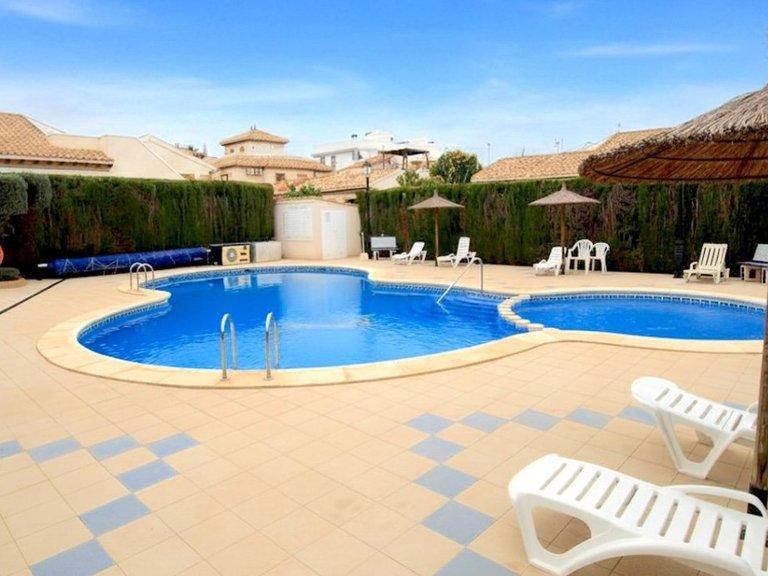 Apartment for Sale in Lomas de Cabo Roig,Alicante 24
