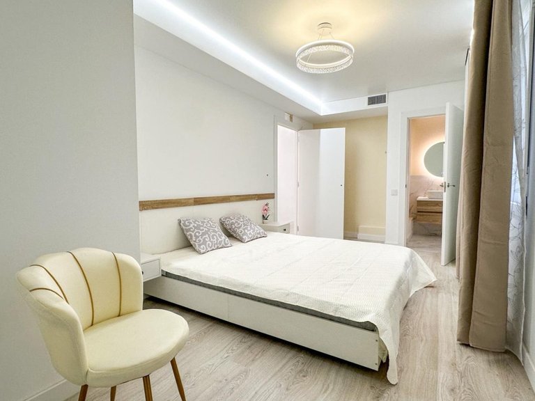 Apartment for Sale in Playa del Acequión,Alicante 13