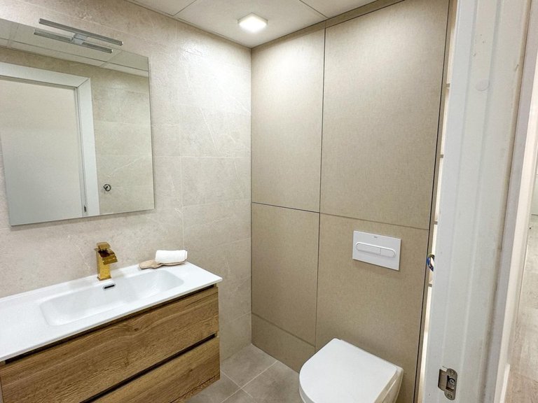 Apartment for Sale in Playa del Acequión,Alicante 19