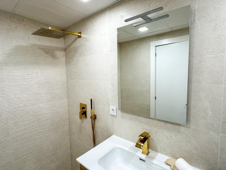 Apartment for Sale in Playa del Acequión,Alicante 16