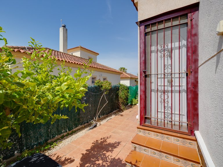 Villa for Sale in San Fulgencio,Alicante 14