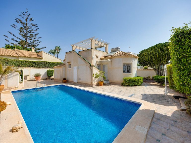 Villa for Sale in La Florida,Alicante 1