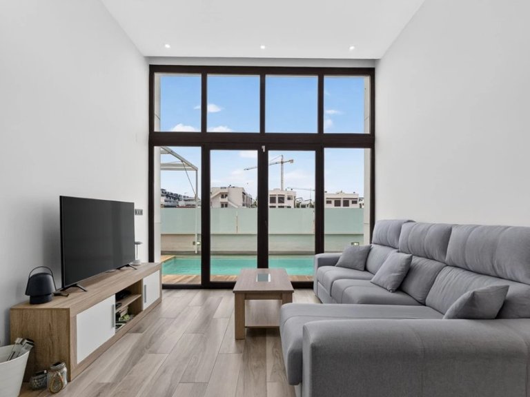 Villa for Sale in Laguna Beach Resort - Los Balcones,Alicante 7