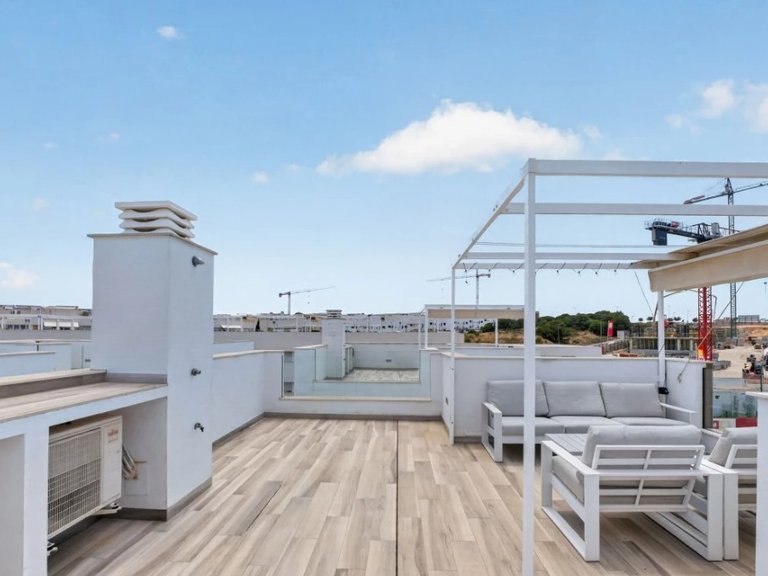Villa for Sale in Laguna Beach Resort - Los Balcones,Alicante 29