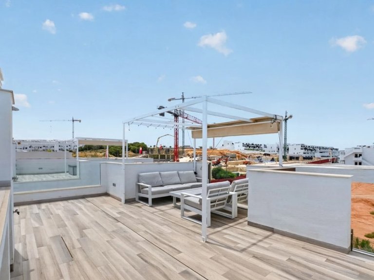 Villa for Sale in Laguna Beach Resort - Los Balcones,Alicante 26