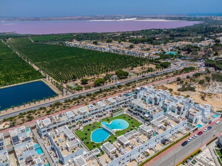 Villa for Sale in Laguna Beach Resort - Los Balcones,Alicante 33