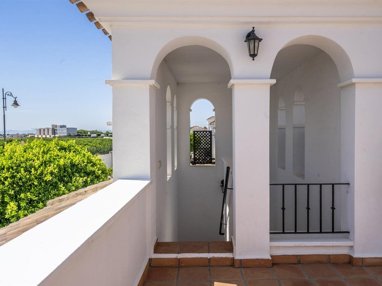 Villa for Sale in Inland La Torre Golf Resort, Murcia 29