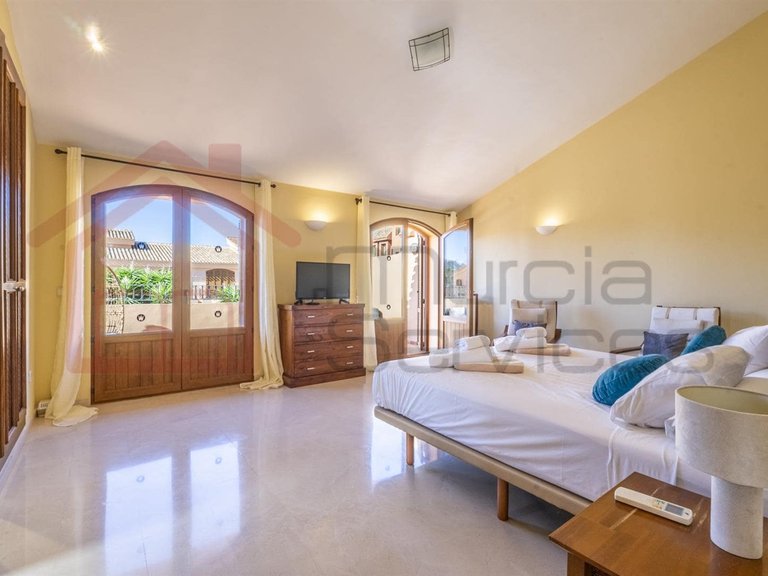 Villa for Sale in La Manga Club, Murcia 11
