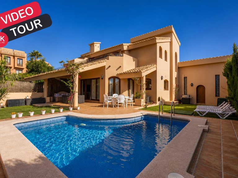 Villa for Sale in Costa Calida La Manga Club, Murcia 1