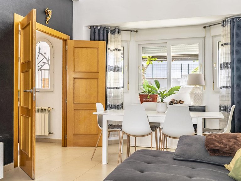 Villa for Sale in Inland La Torre Golf Resort, Murcia 9