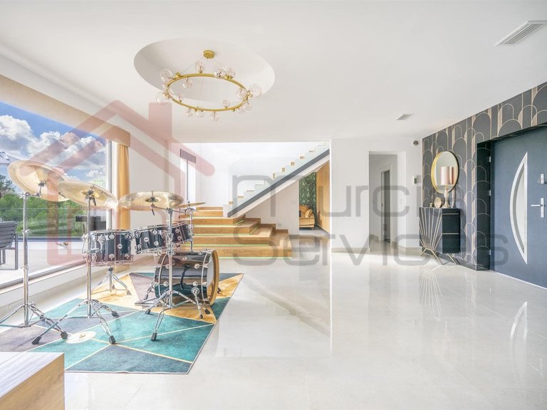 Villa for Sale in Pinar De Campoverde, Alicante 5