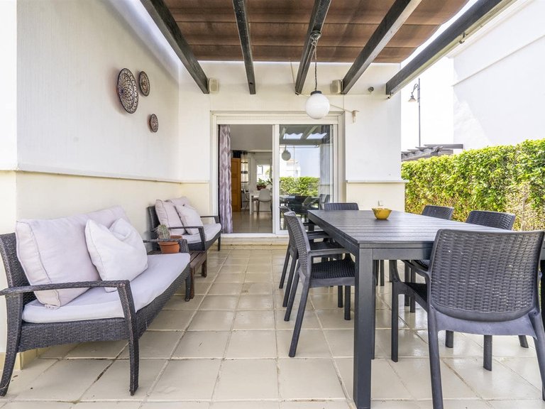 Villa for Sale in Inland La Torre Golf Resort, Murcia 11