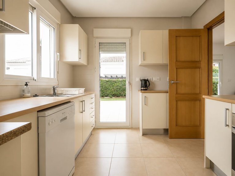 Villa for Sale in La Torre Golf Resort, Murcia 10