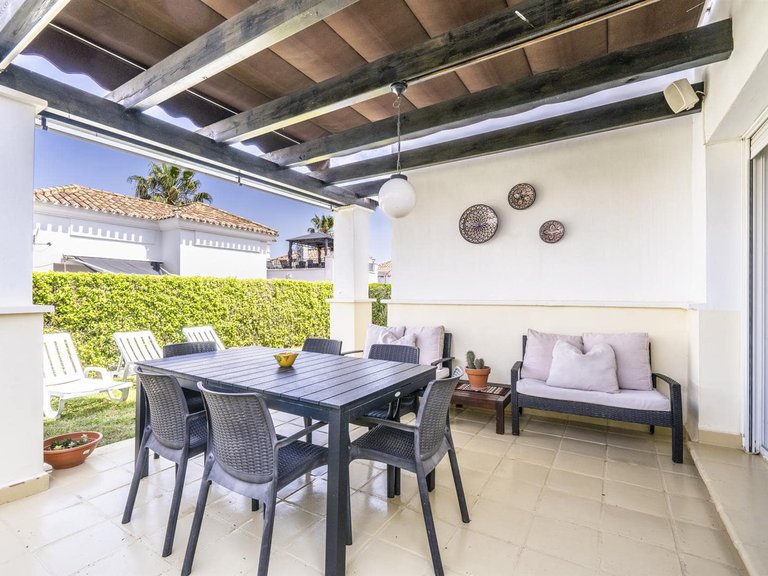 Villa for Sale in Inland La Torre Golf Resort, Murcia 3