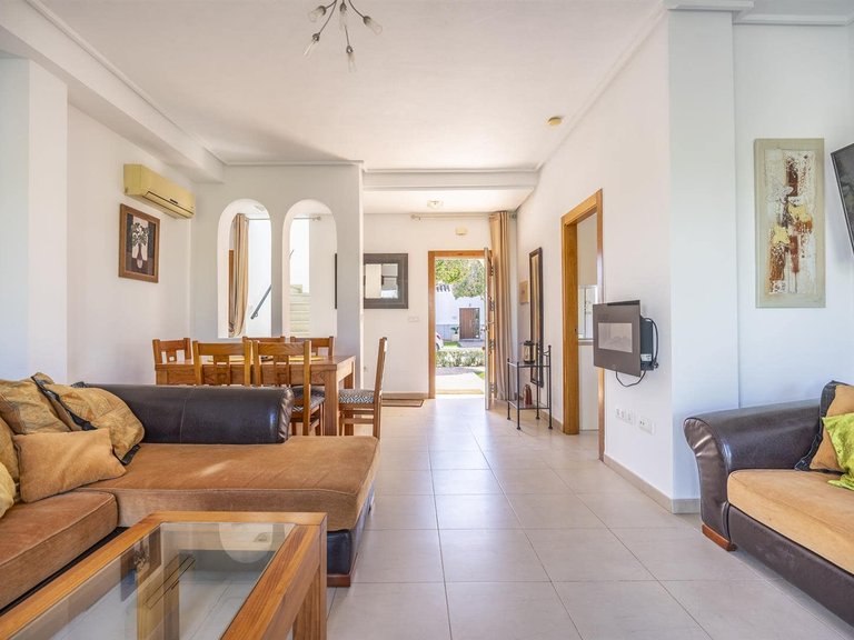 Villa for Sale in Inland La Torre Golf Resort, Murcia 11