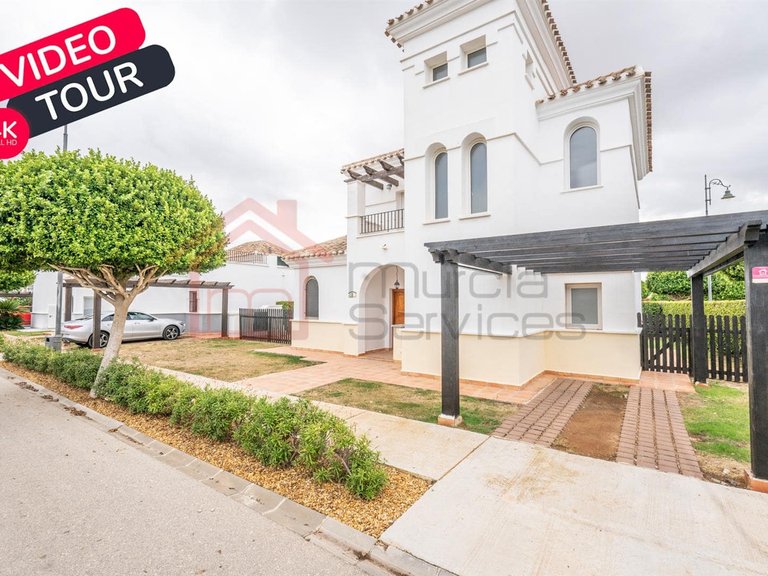 Villa for Sale in La Torre Golf Resort, Murcia 2