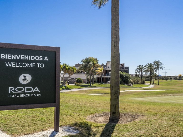 Apartment for Sale in Roda Golf Resort, Murcia 17