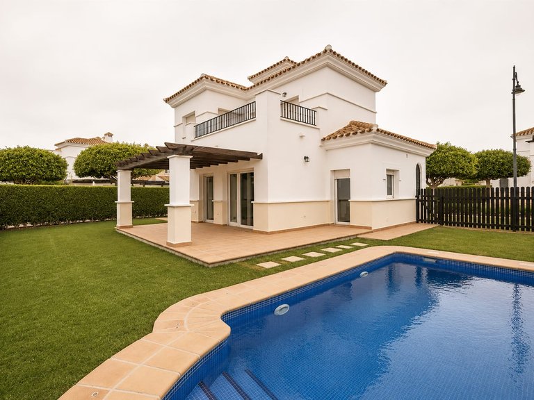Villa for Sale in La Torre Golf Resort, Murcia 2