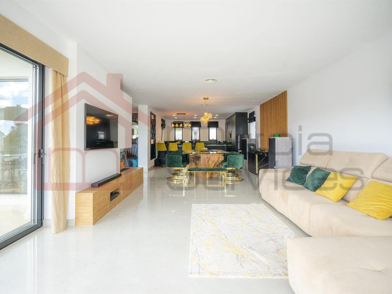 Villa for Sale in Pinar De Campoverde, Alicante 21