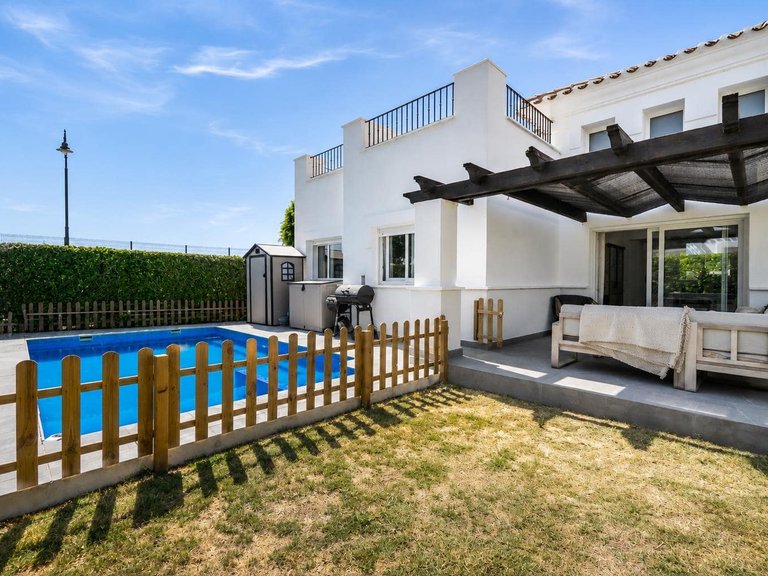 Villa for Sale in Inland La Torre Golf Resort, Murcia 19
