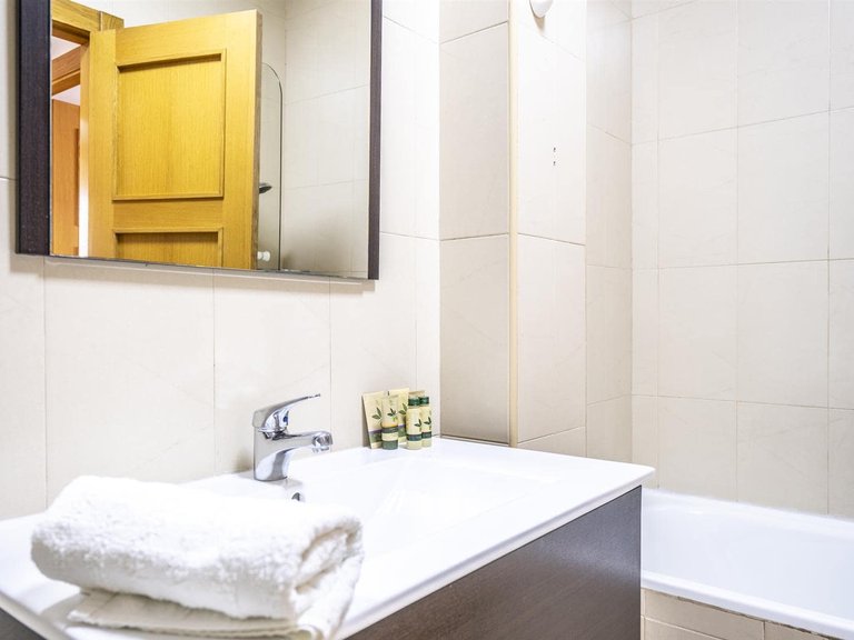Villa for Sale in Inland La Torre Golf Resort, Murcia 17